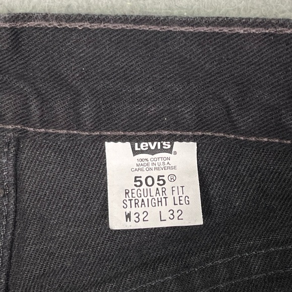 Vintage 2002 Levi’s black 505 jeans - Picture 3 of 6